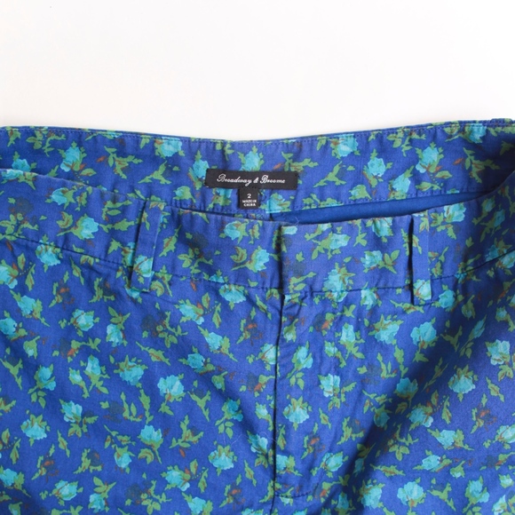 Madewell Blue Rose Floral Shorts - Size 2 Small - Picture 4 of 4